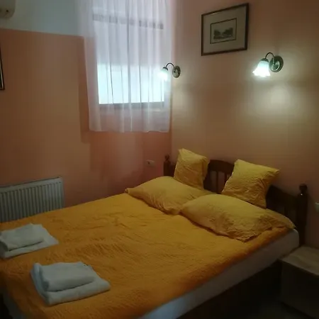Pilota Panzio Nocleg ze śniadaniem Segedyn