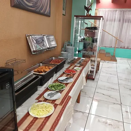 Pilota Panzio Bed & Breakfast *
