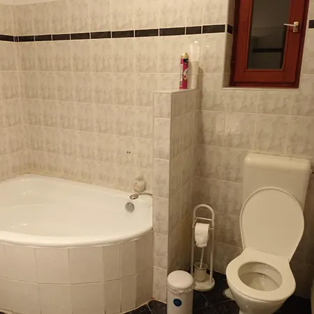 Pilota Panzio Bed & Breakfast