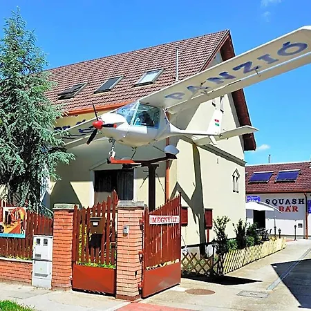 Bed & Breakfast Pilota Panzio Szeged