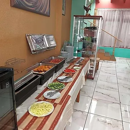 Pilota Panzio Bed & Breakfast